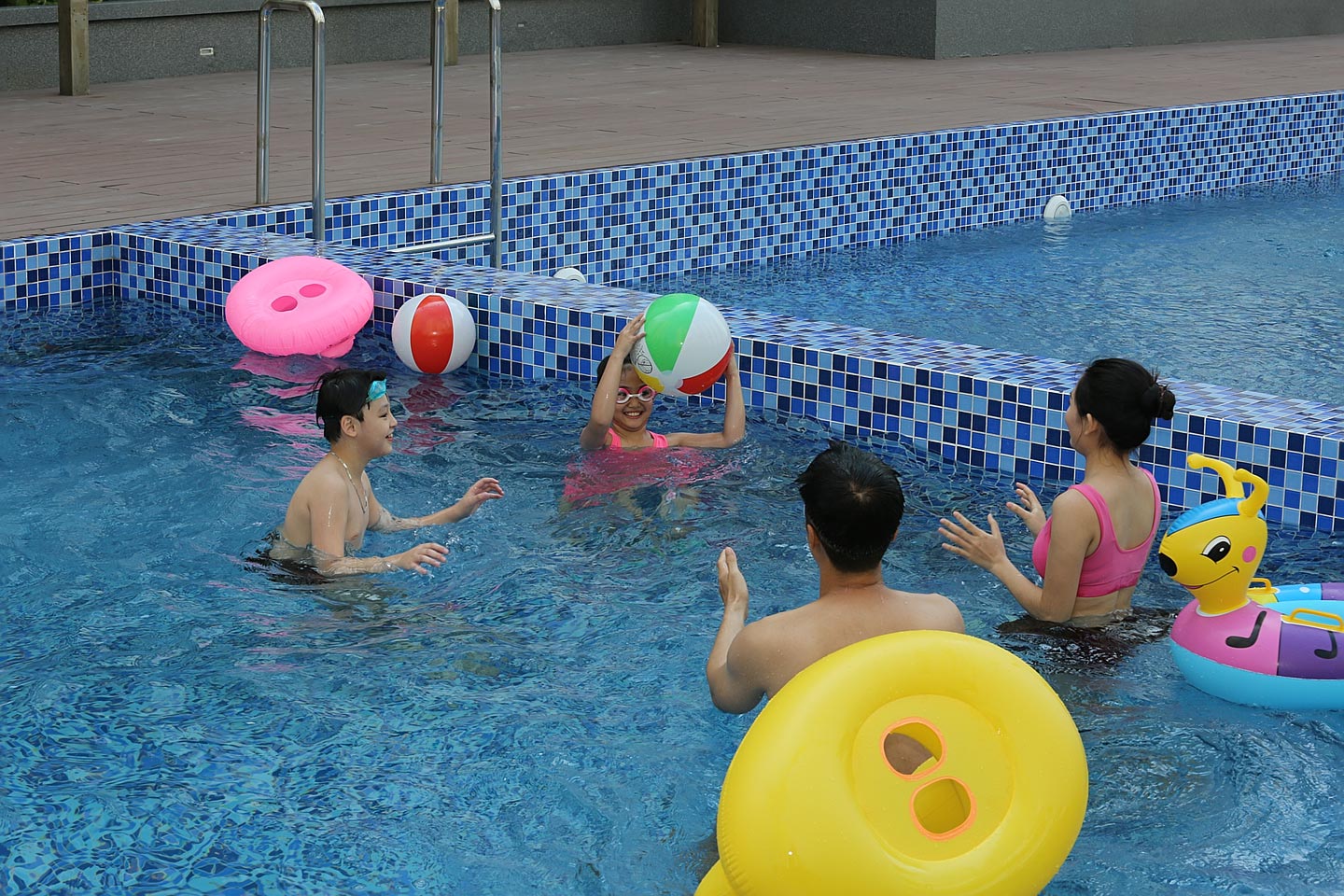 Tiện ích nội khu